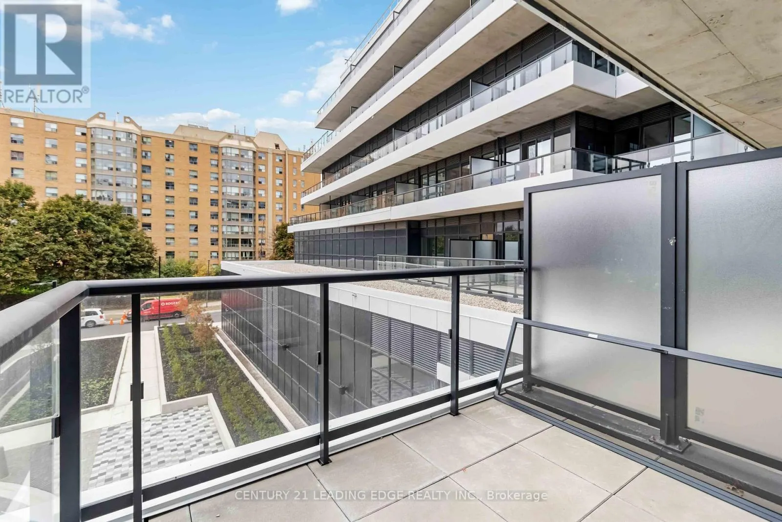 15 WATERGARDEN DRIVE