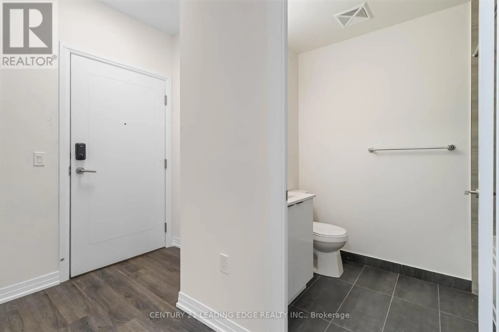 15 WATERGARDEN DRIVE