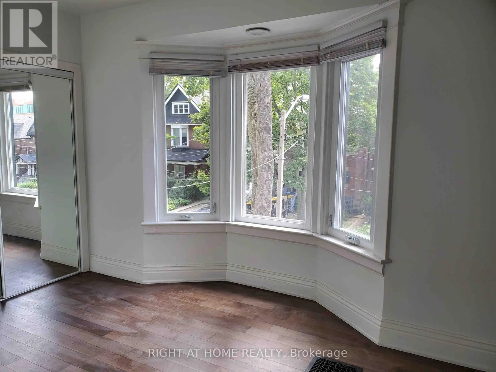 54 HARVARD AVENUE