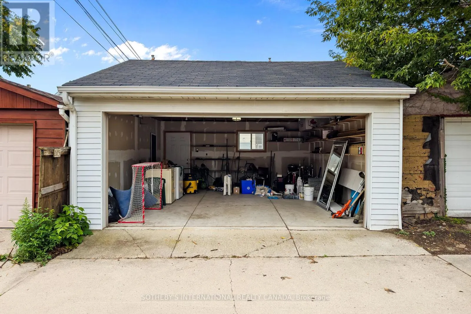 375 WESTMORELAND AVENUE