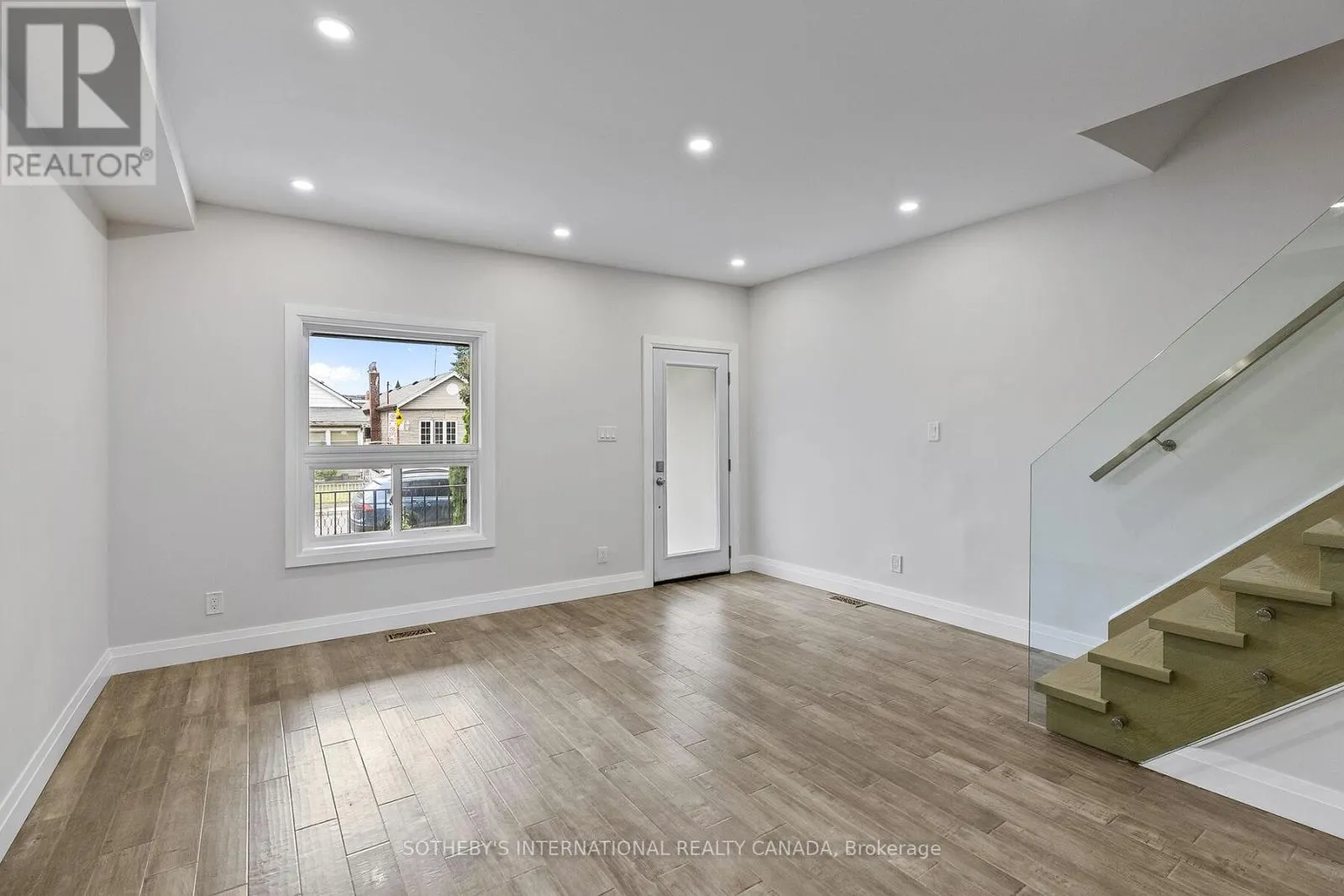 375 WESTMORELAND AVENUE