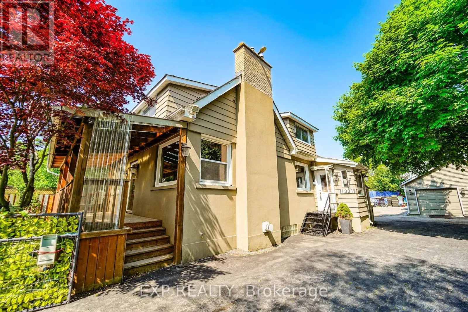 1331 ST. JAMES AVENUE