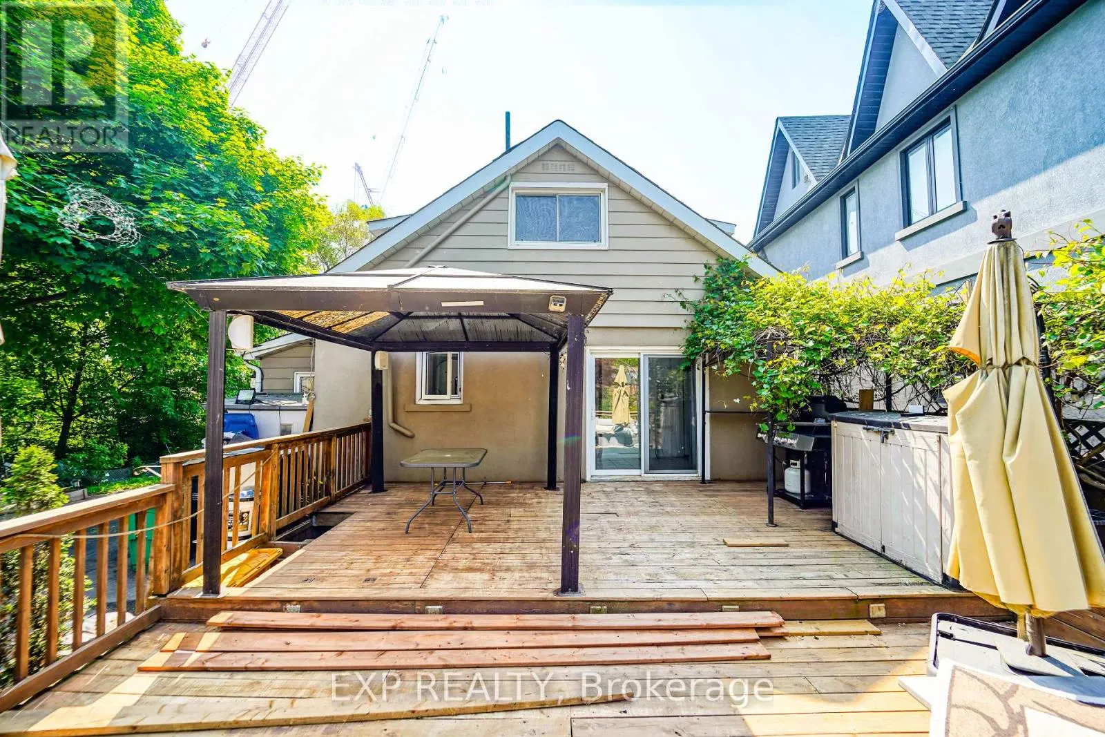 1331 ST. JAMES AVENUE