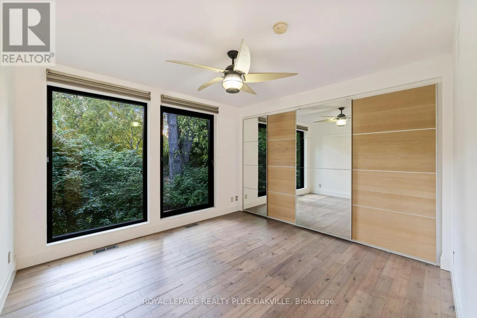 1207 STIRLING DRIVE