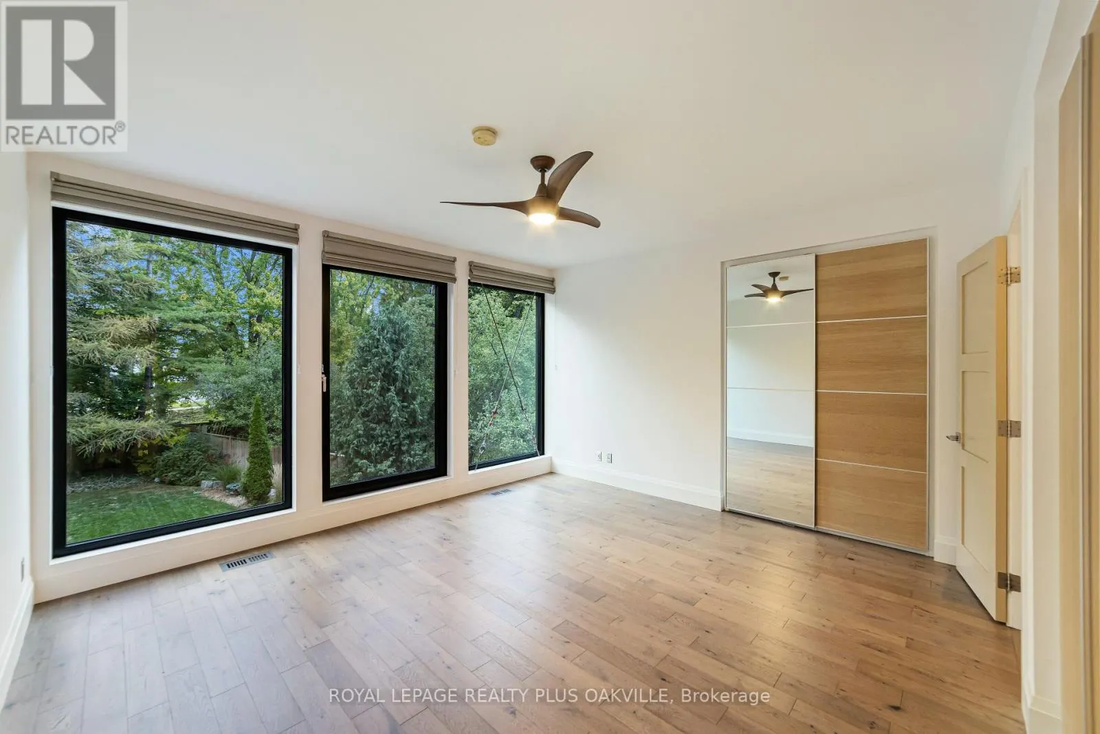 1207 STIRLING DRIVE