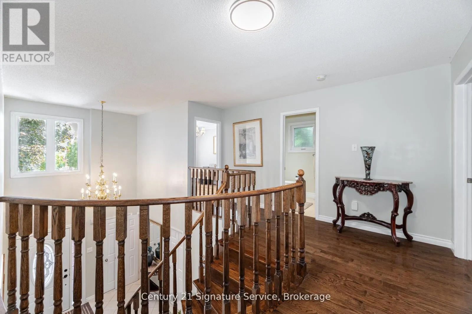 5955 LADYBURN CRESCENT