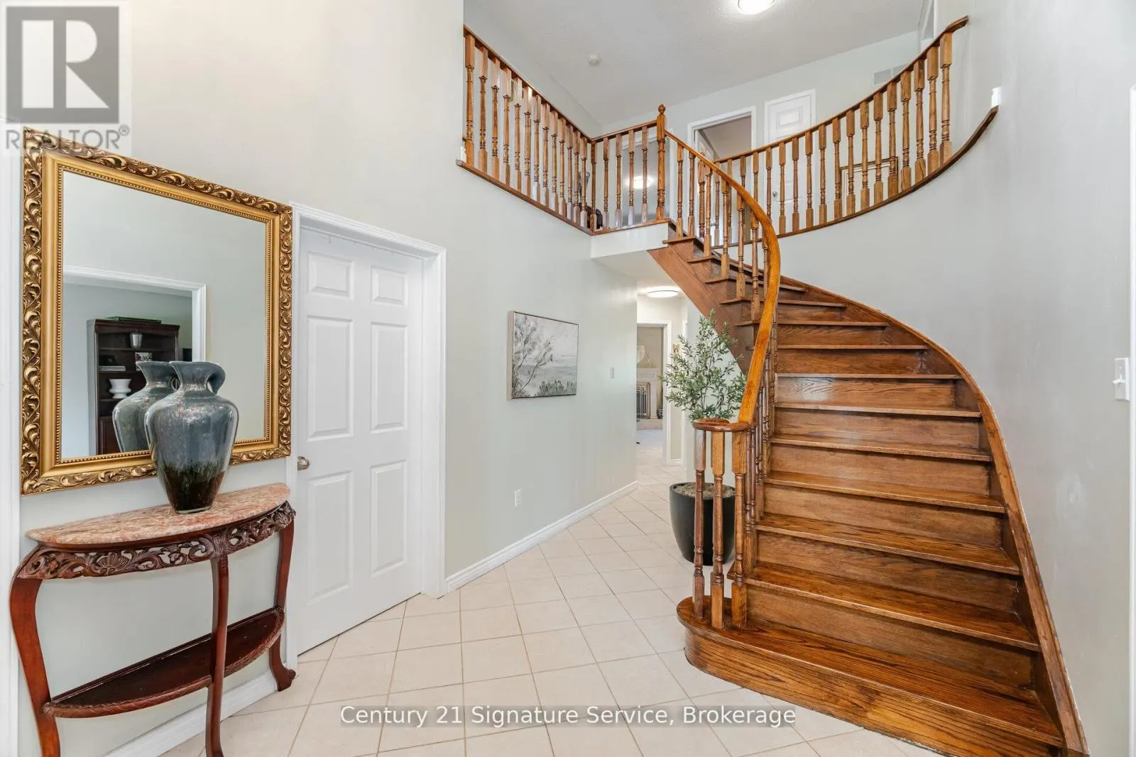 5955 LADYBURN CRESCENT