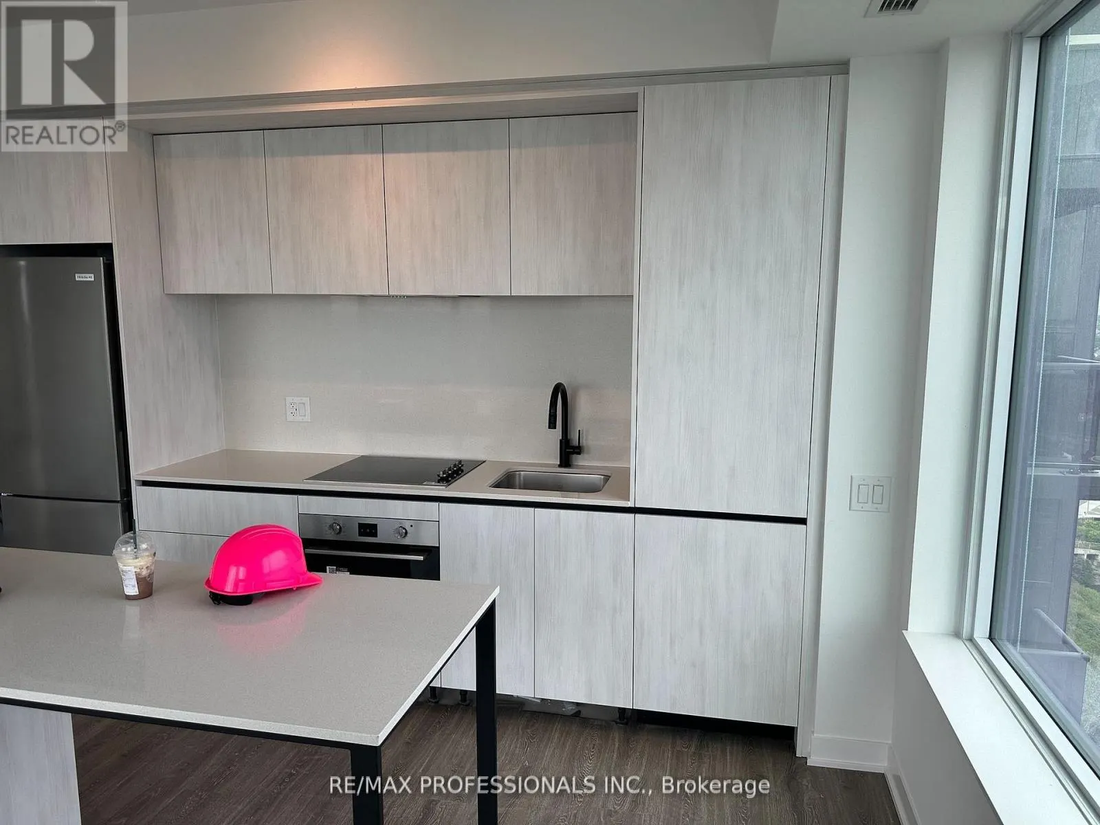 2011 - 2495 EGLINTON AVENUE W