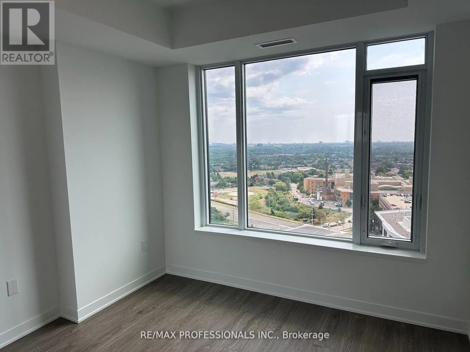 2011 - 2495 EGLINTON AVENUE W