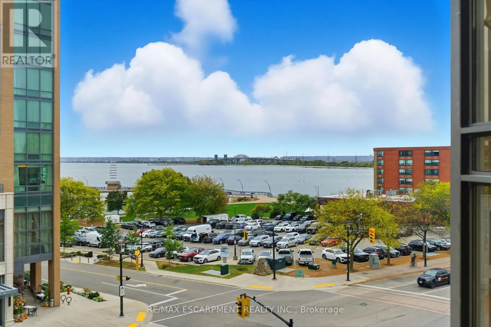 512 - 399 ELIZABETH STREET