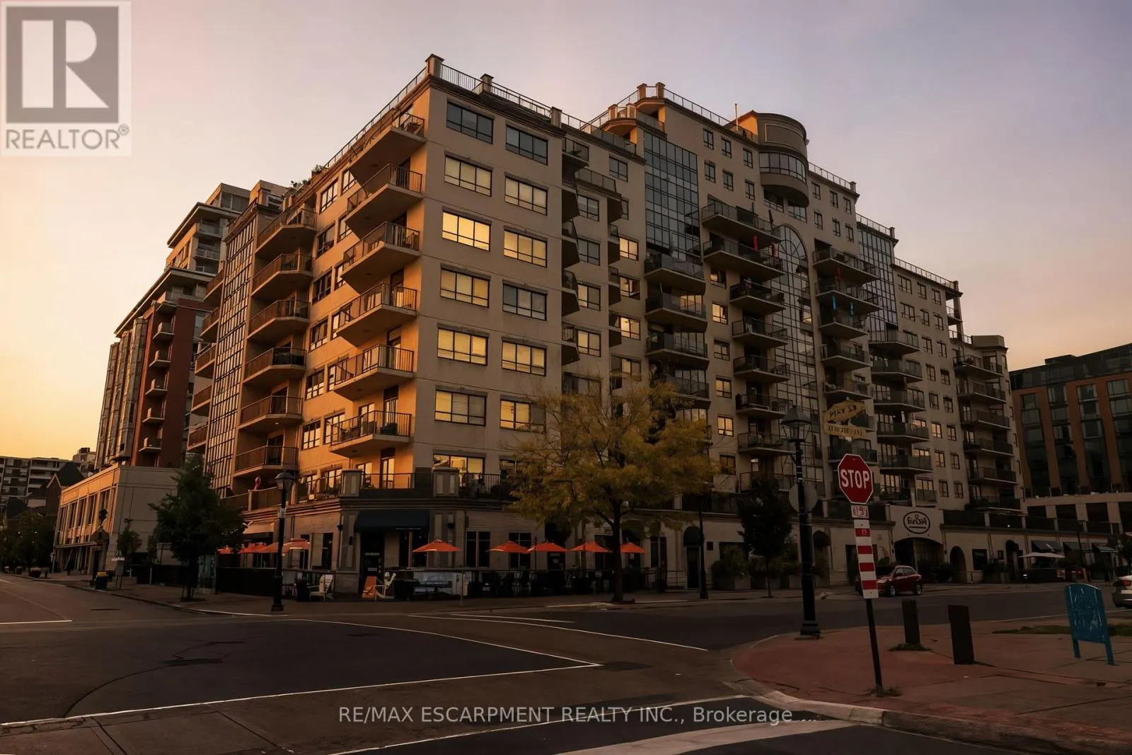 512 - 399 ELIZABETH STREET