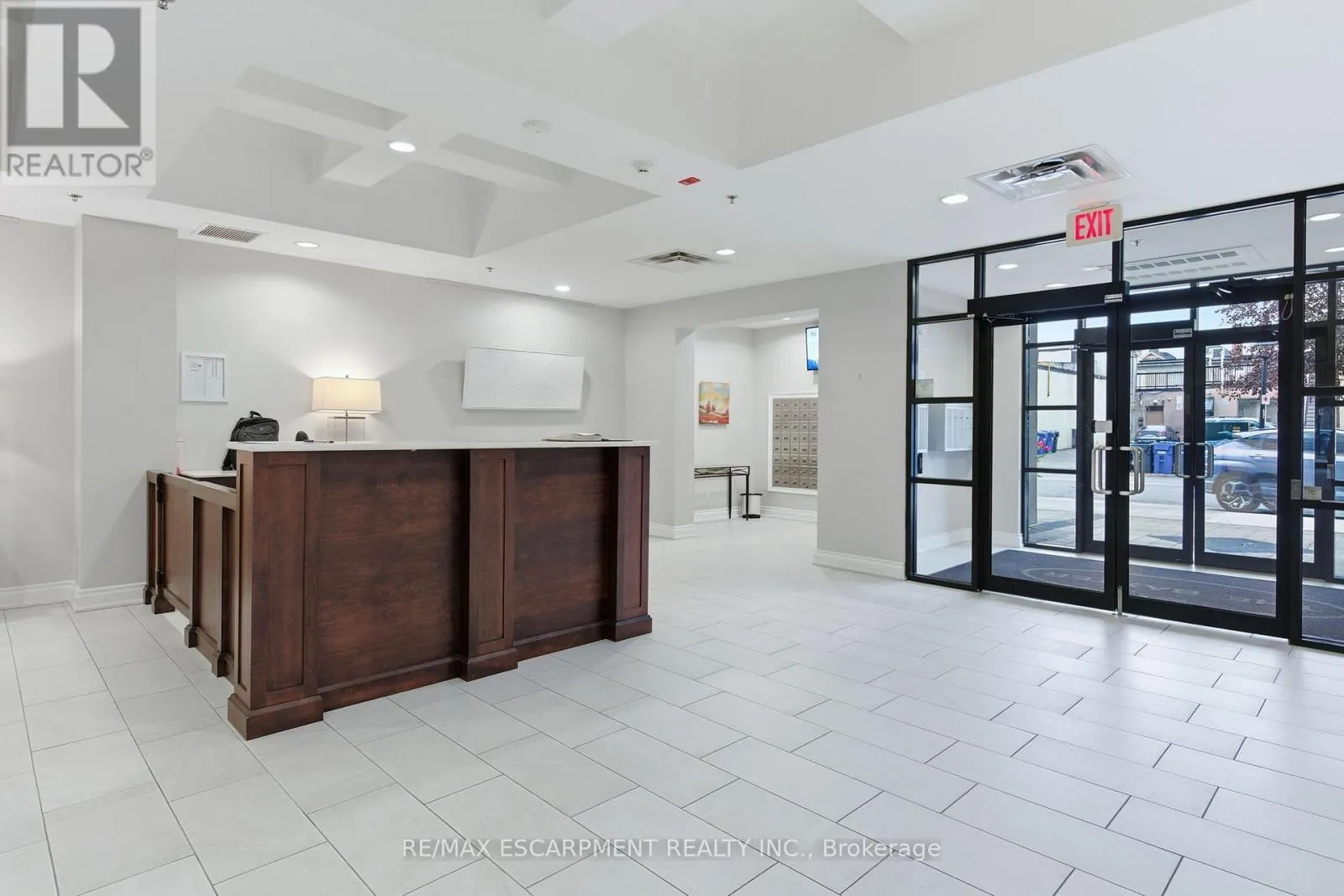 512 - 399 ELIZABETH STREET