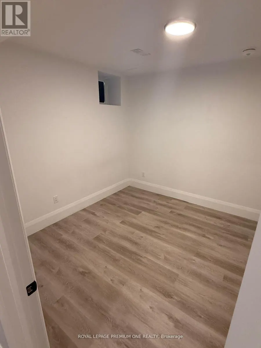 LOWER LEVEL W/WALK-OUT - 39 LONBOROUGH AVENUE
