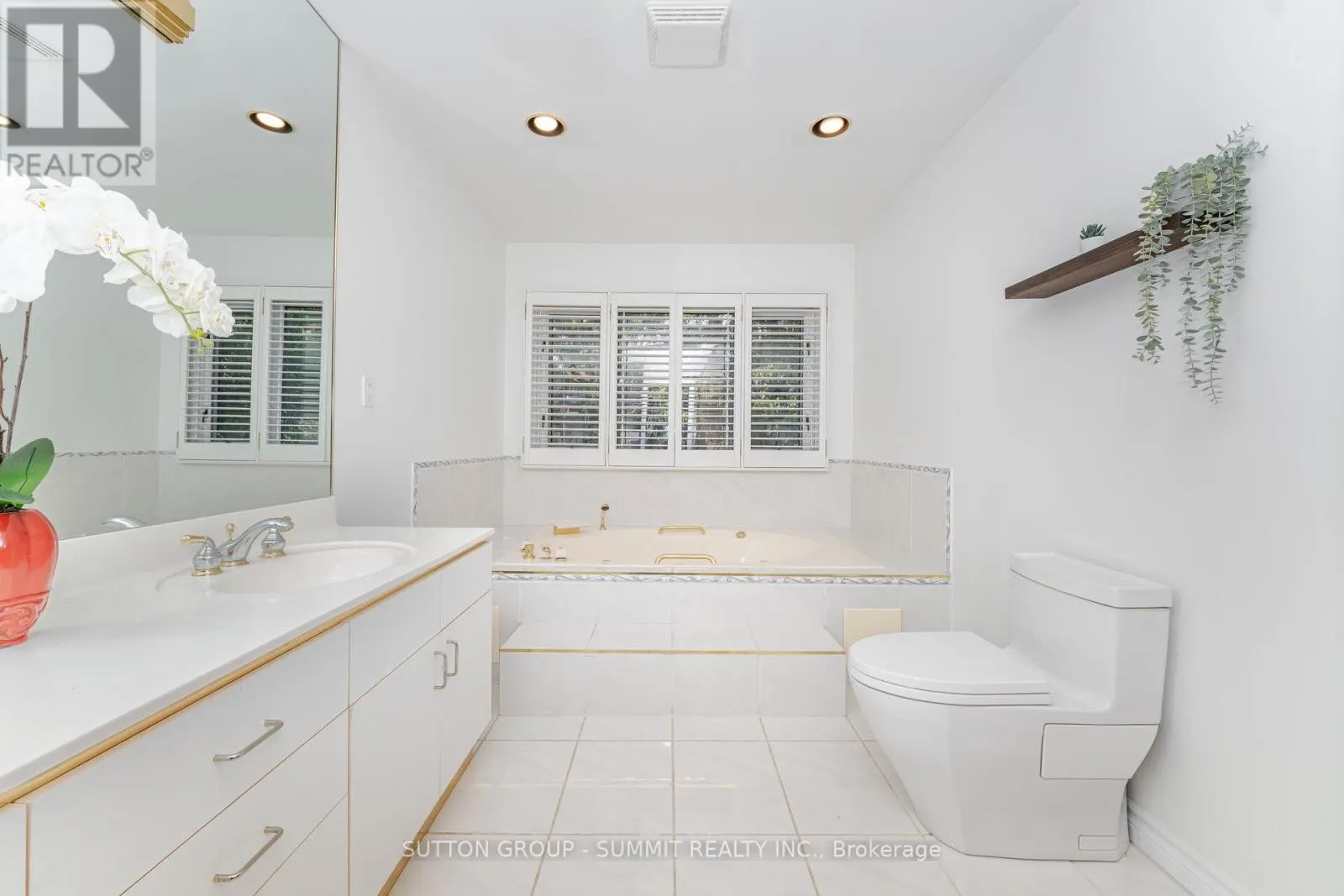 1175 KANE ROAD
