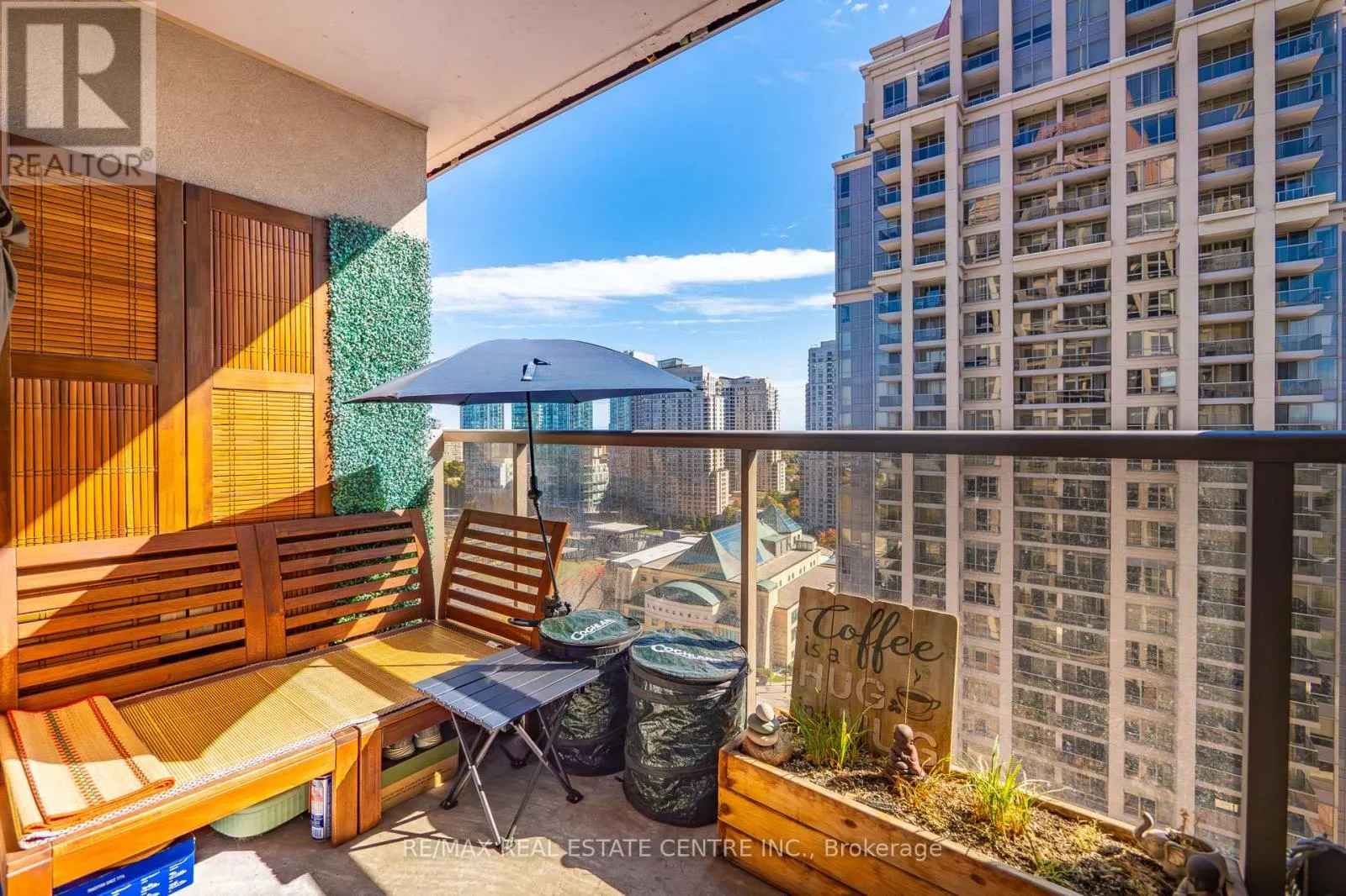 2101 - 4090 LIVING ARTS DRIVE