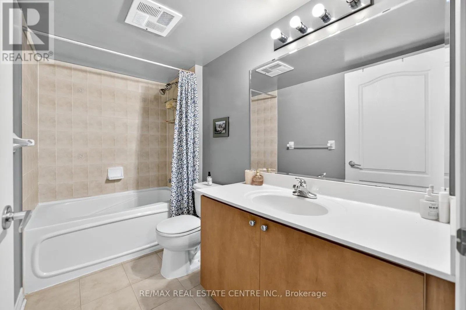 2101 - 4090 LIVING ARTS DRIVE