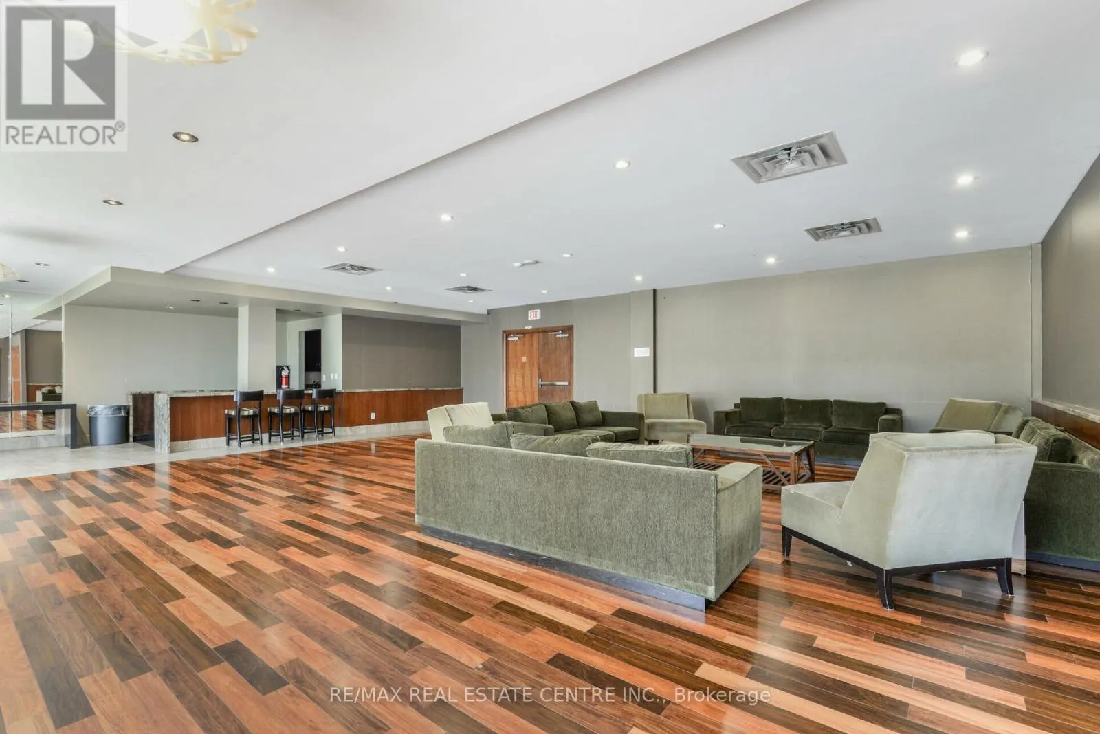 2101 - 4090 LIVING ARTS DRIVE