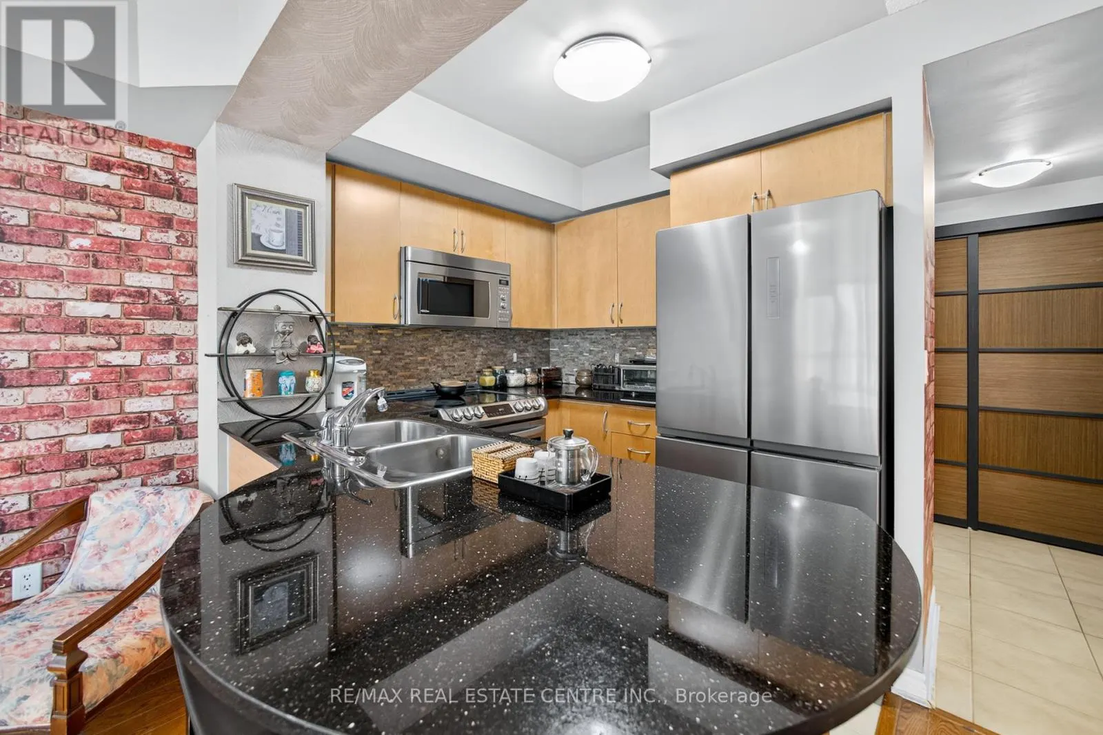 2101 - 4090 LIVING ARTS DRIVE