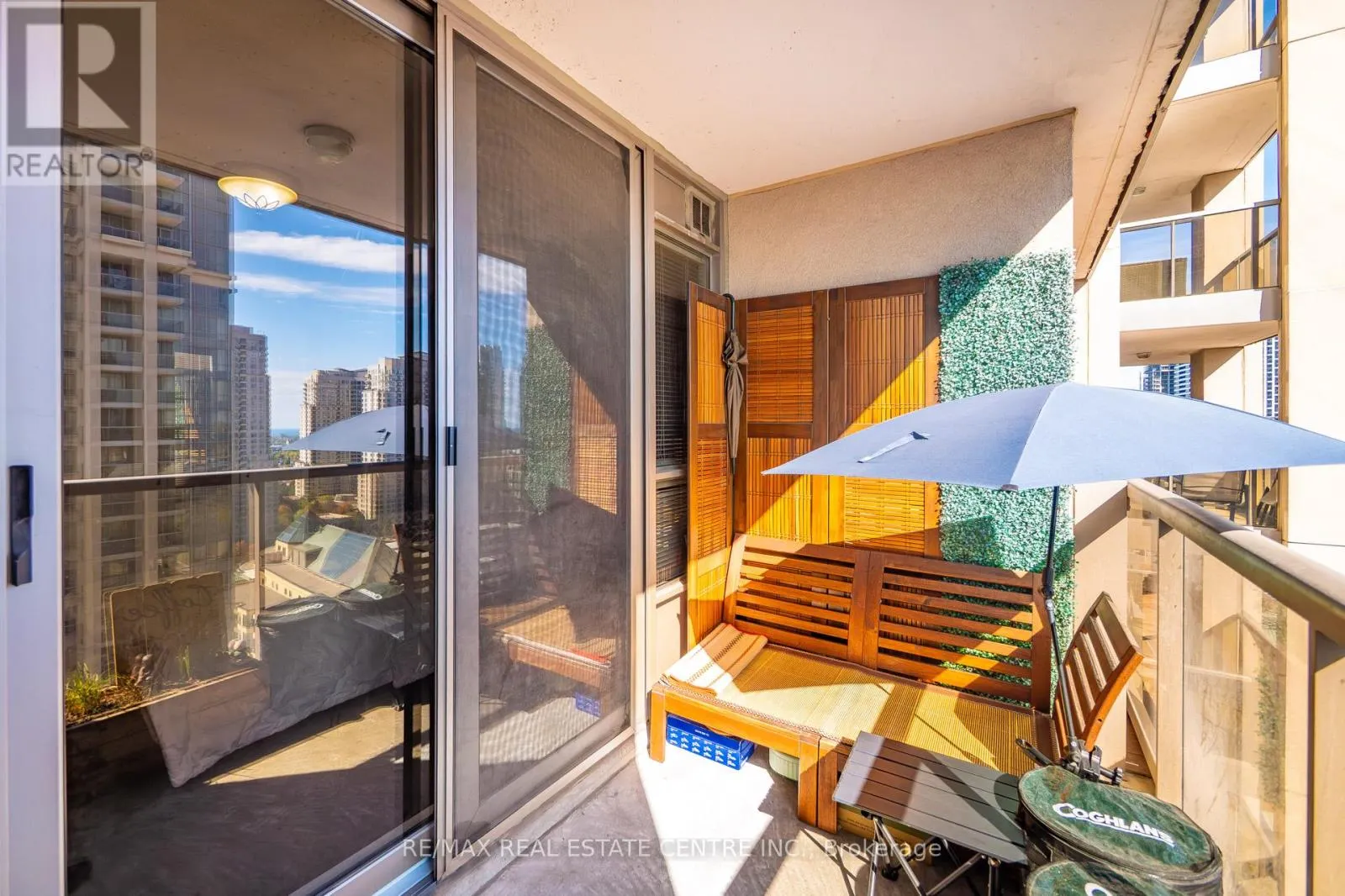 2101 - 4090 LIVING ARTS DRIVE
