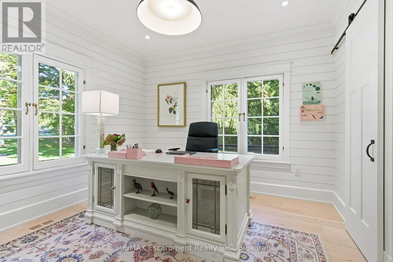 1110 LAKESHORE ROAD W