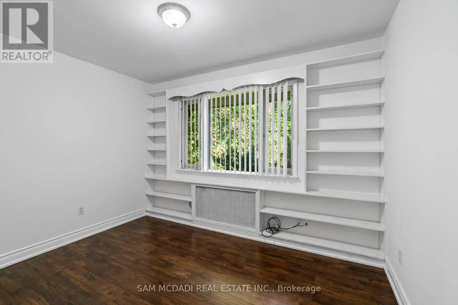 1302 MARTLEY DRIVE