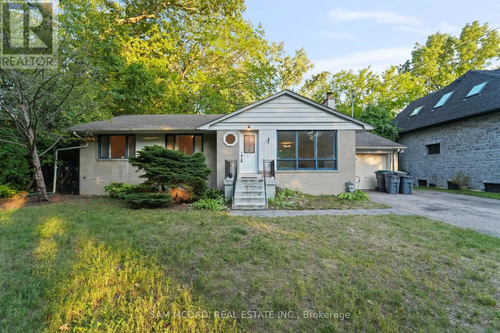 1302 MARTLEY DRIVE