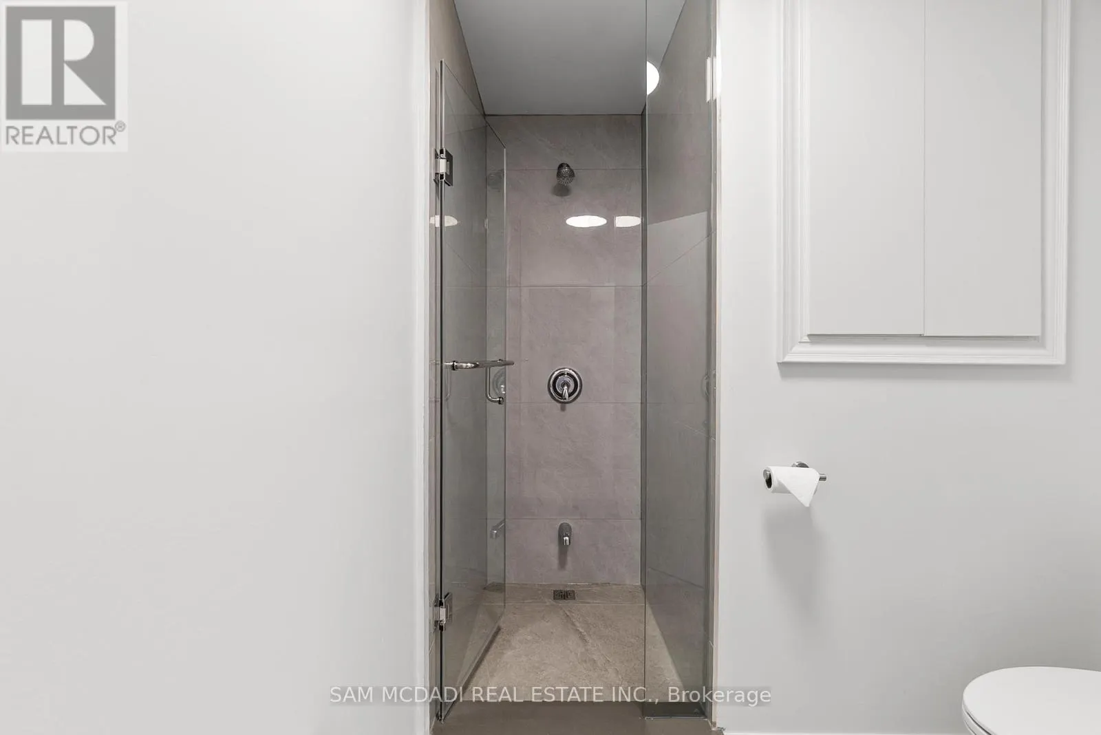 1302 MARTLEY DRIVE