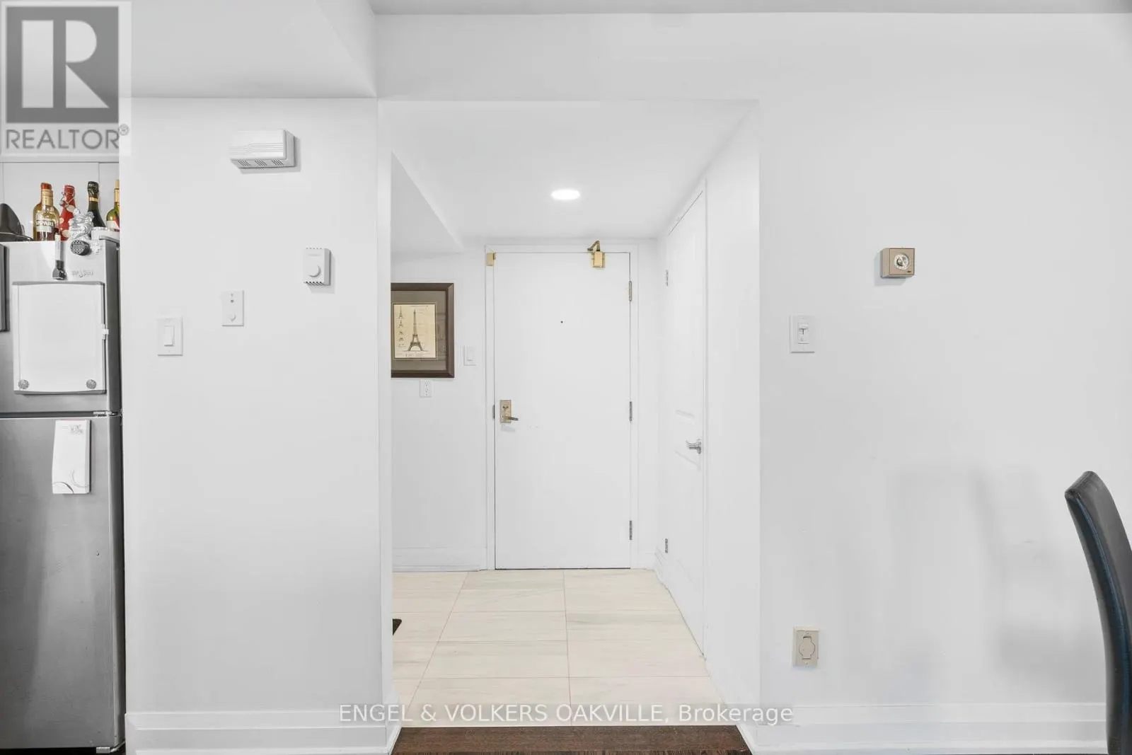 416 - 100 BRONTE ROAD