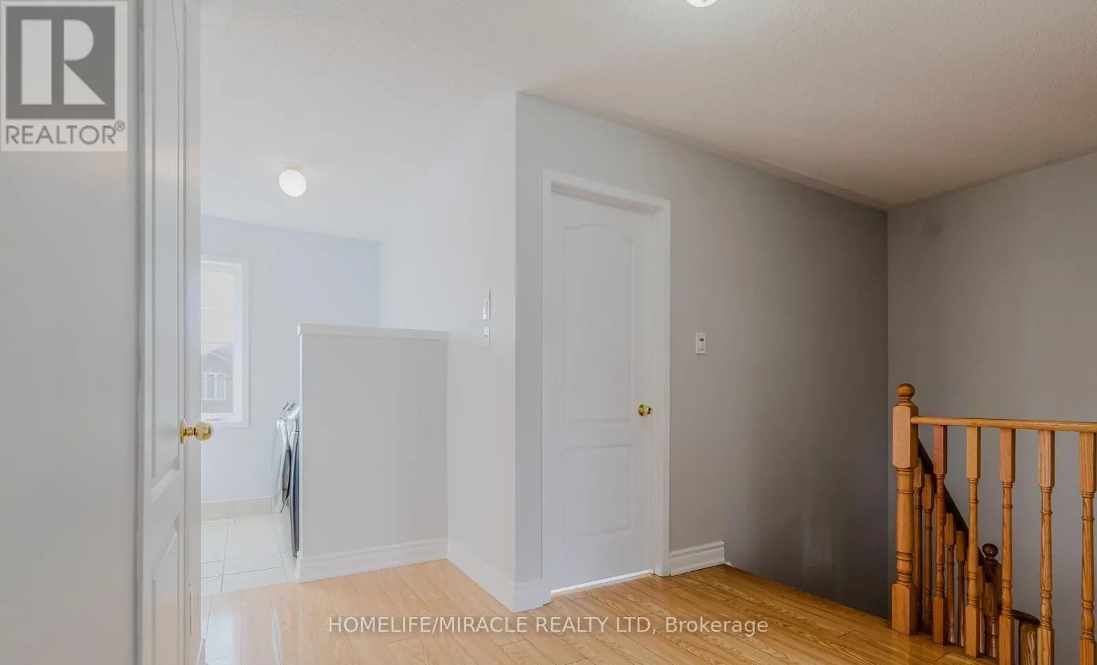 27 SILVER EGRET ROAD