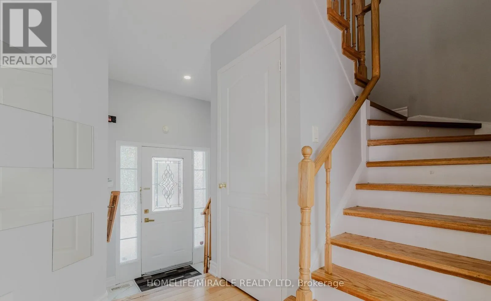 27 SILVER EGRET ROAD