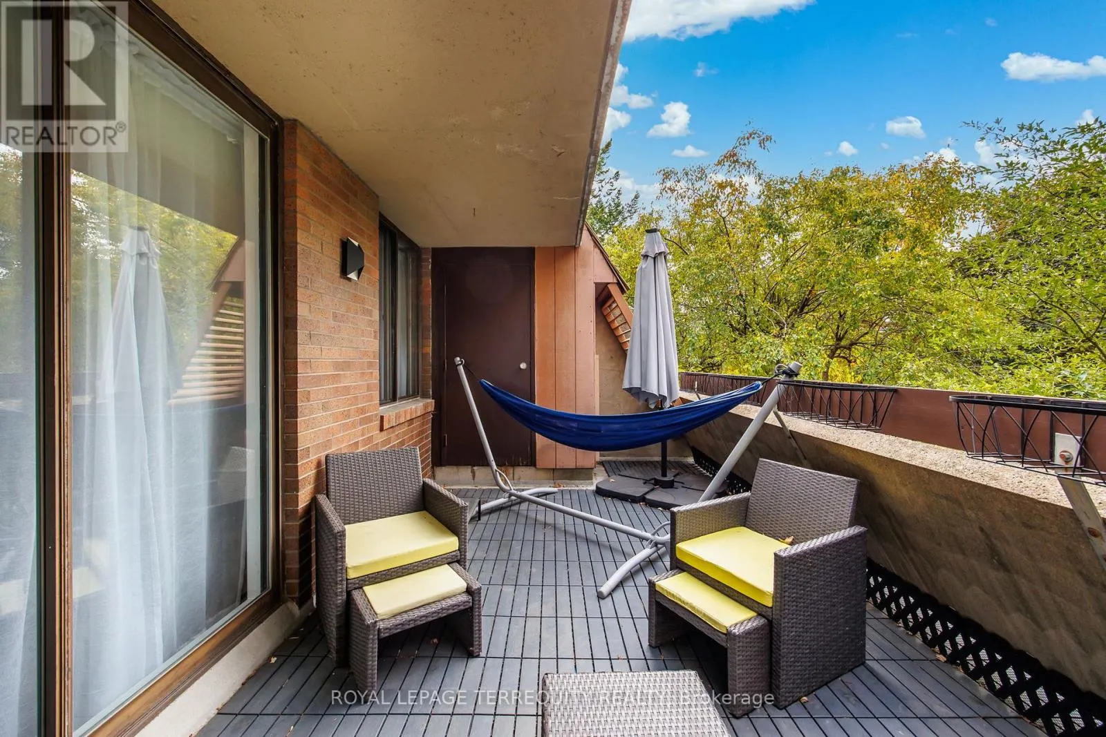 77 - 1250 MISSISSAUGA VALLEY BOULEVARD