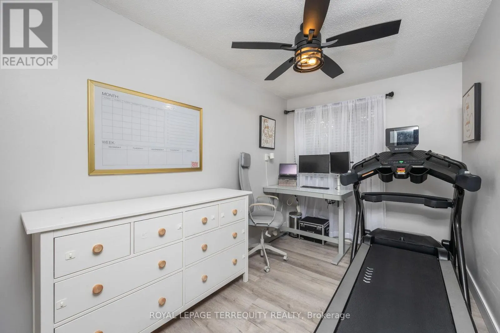77 - 1250 MISSISSAUGA VALLEY BOULEVARD