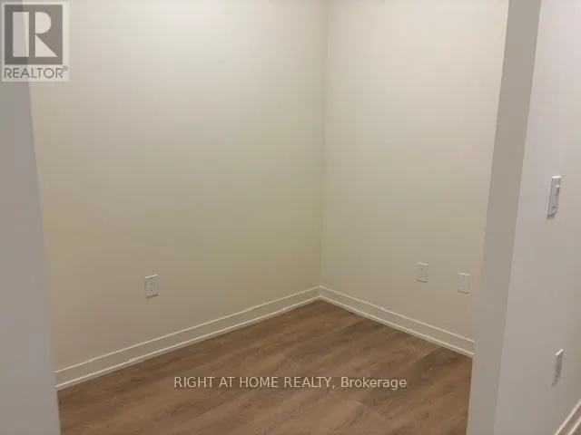404 - 38 ANNIE CRAIG DRIVE