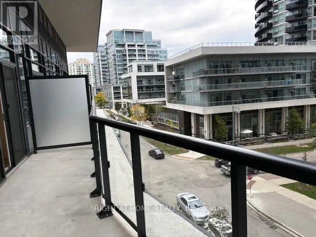 404 - 38 ANNIE CRAIG DRIVE