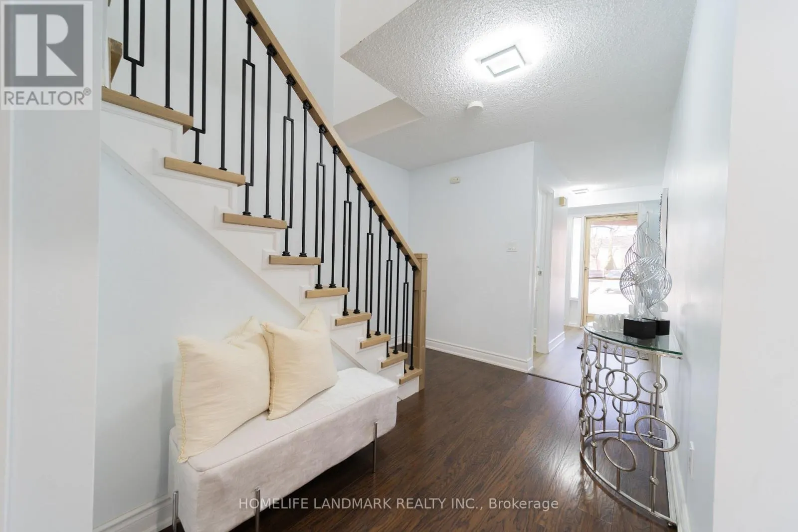 39 - 1230 KIRSTIE COURT