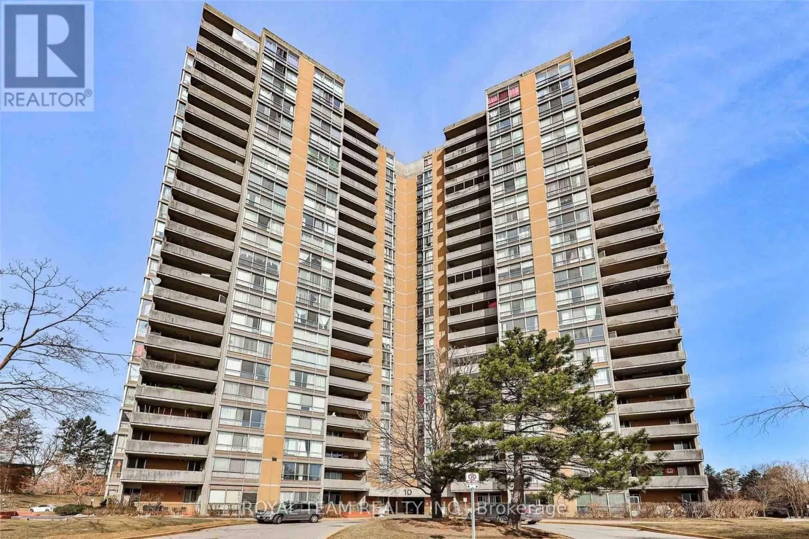 1001 - 10 MARTHA EATON WAY