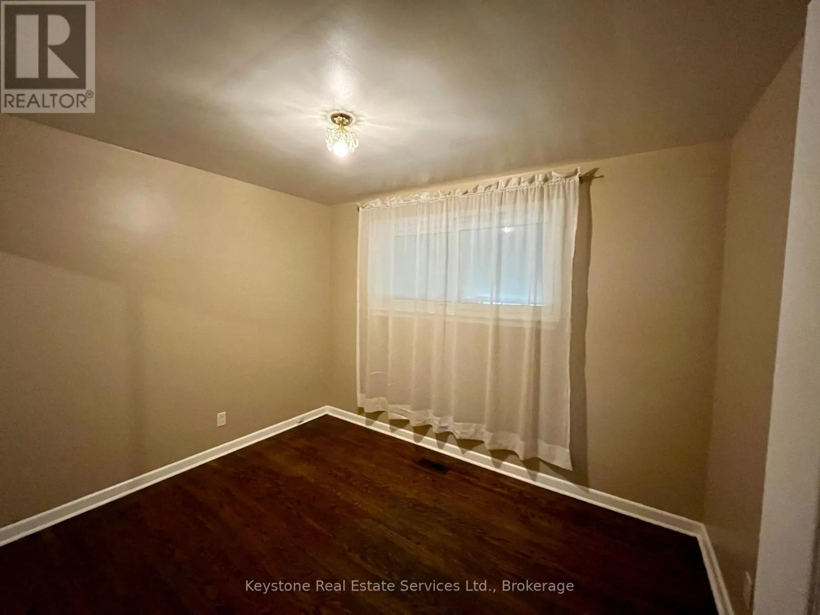 426 SEABOURNE DRIVE