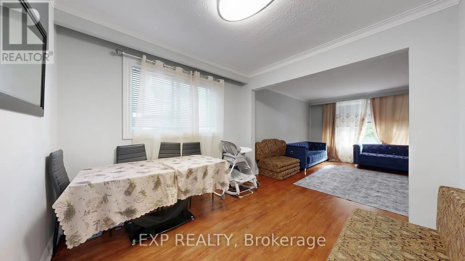 104 DIXON ROAD N