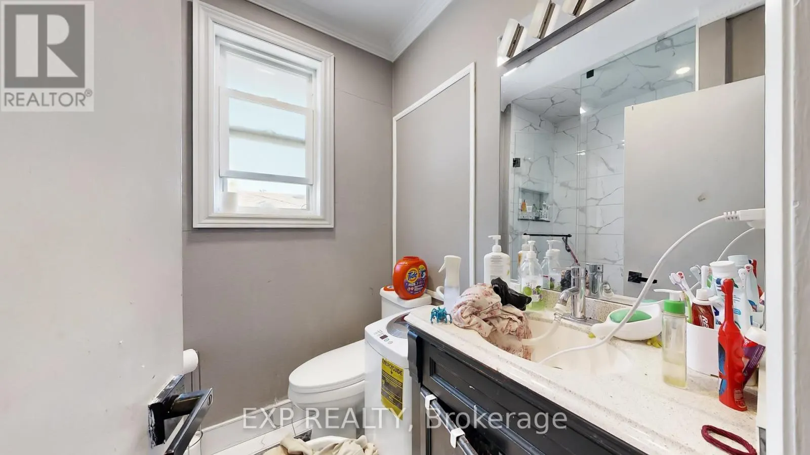 104 DIXON ROAD N
