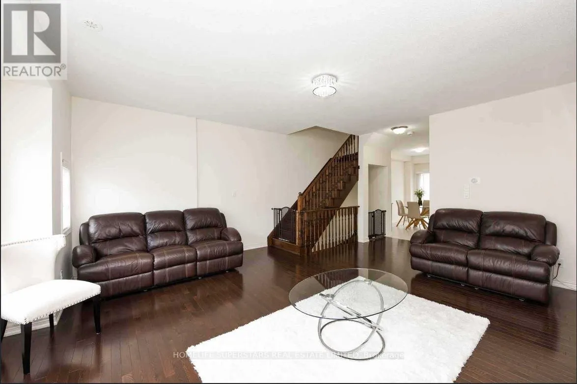 40 - 9 ASPEN HILLS ROAD