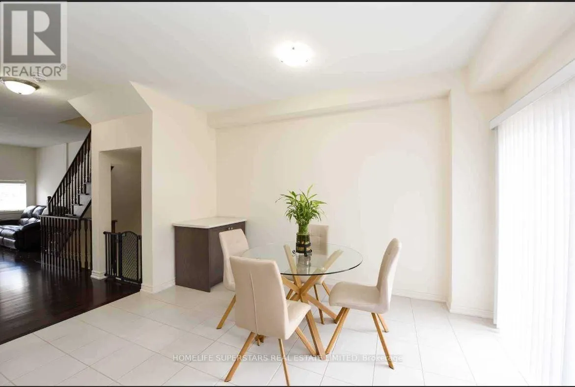 40 - 9 ASPEN HILLS ROAD
