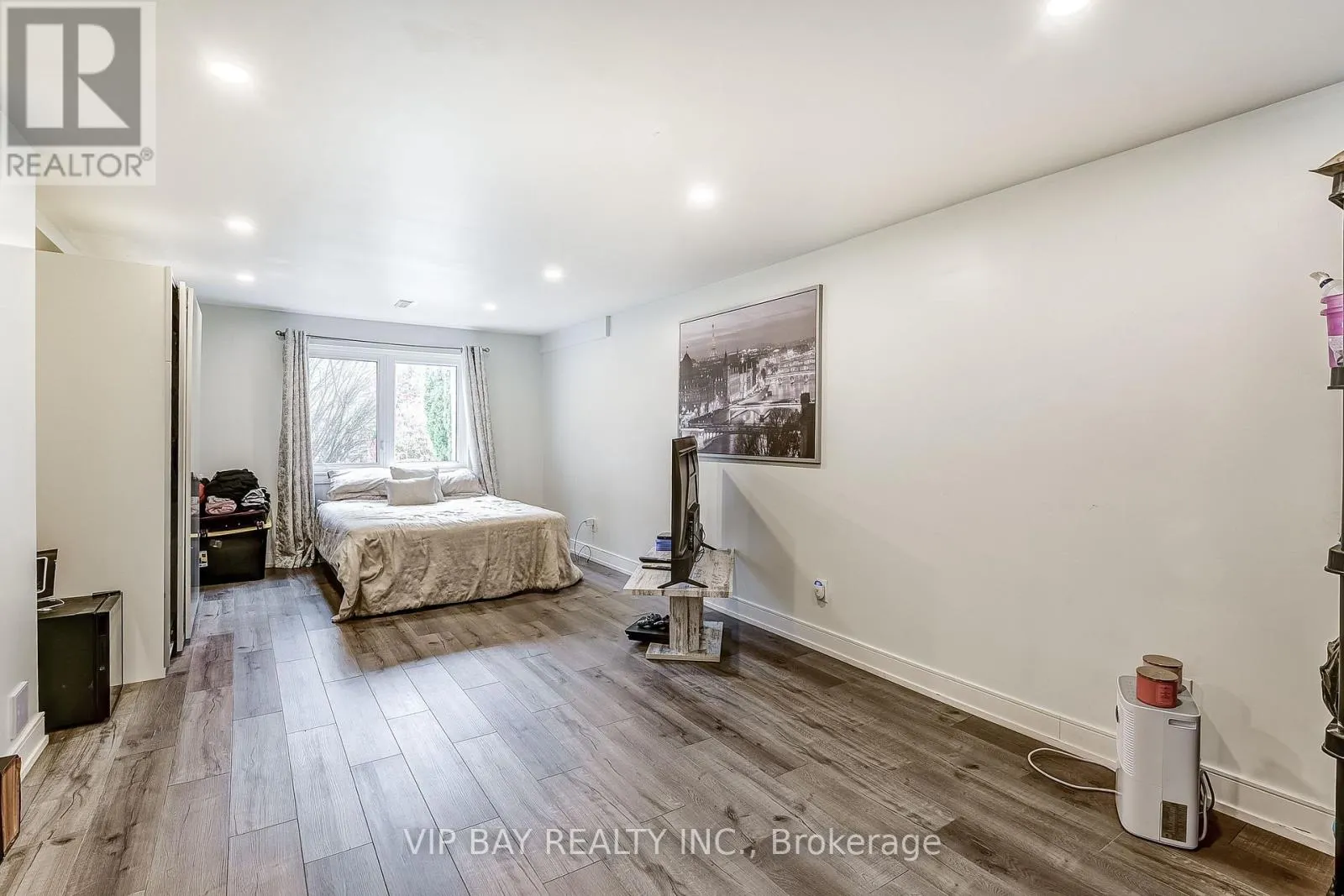40 DAWNRIDGE TRAIL