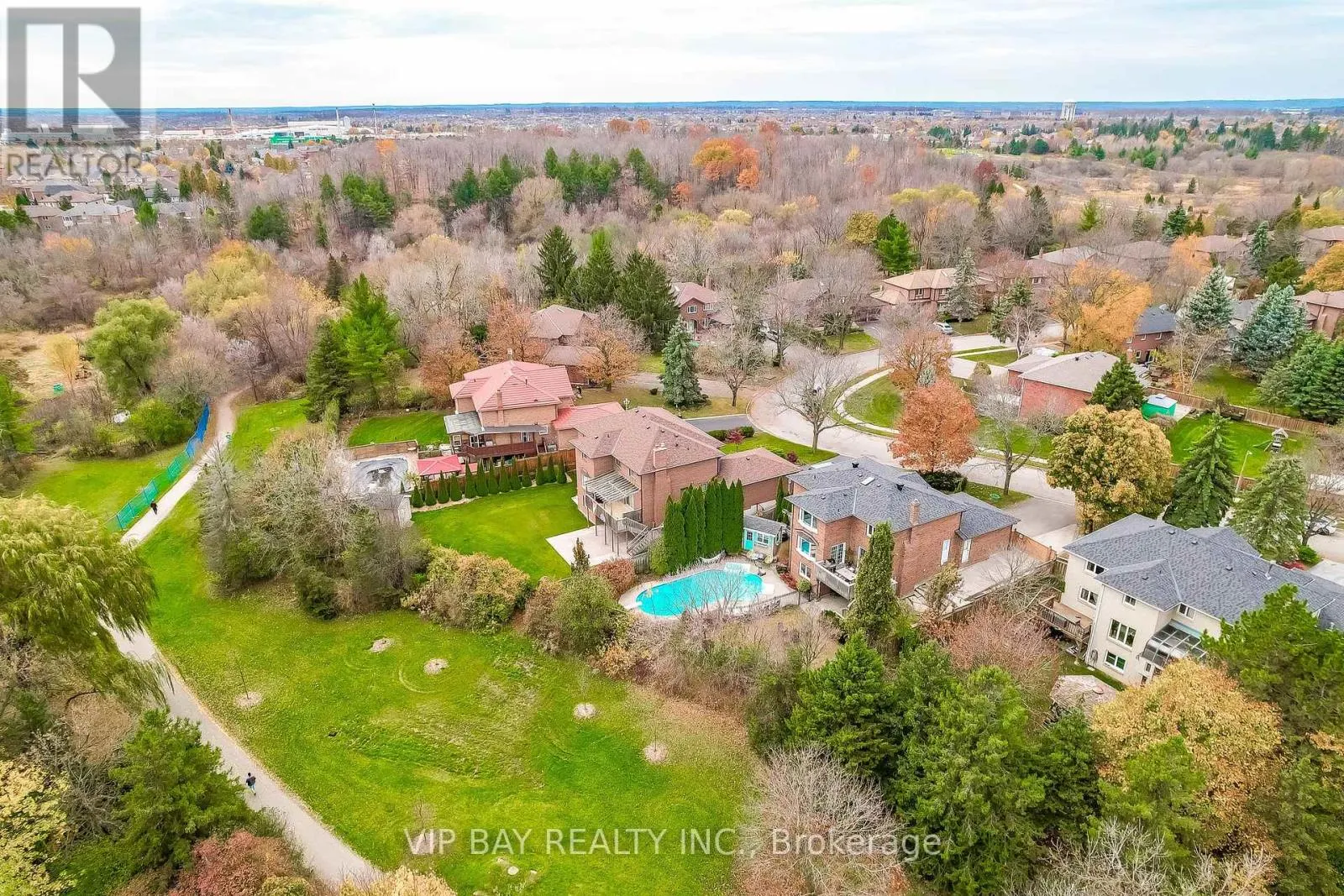 40 DAWNRIDGE TRAIL