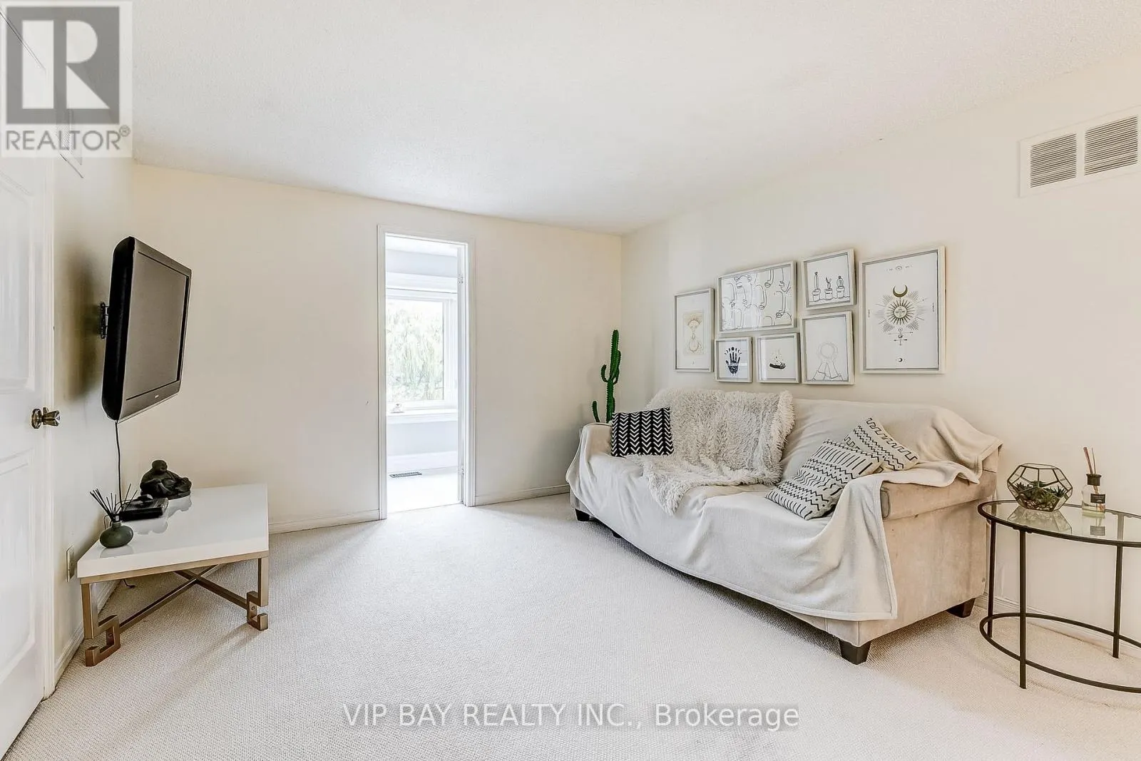 40 DAWNRIDGE TRAIL