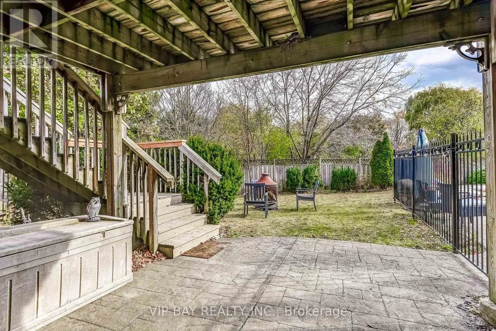 40 DAWNRIDGE TRAIL