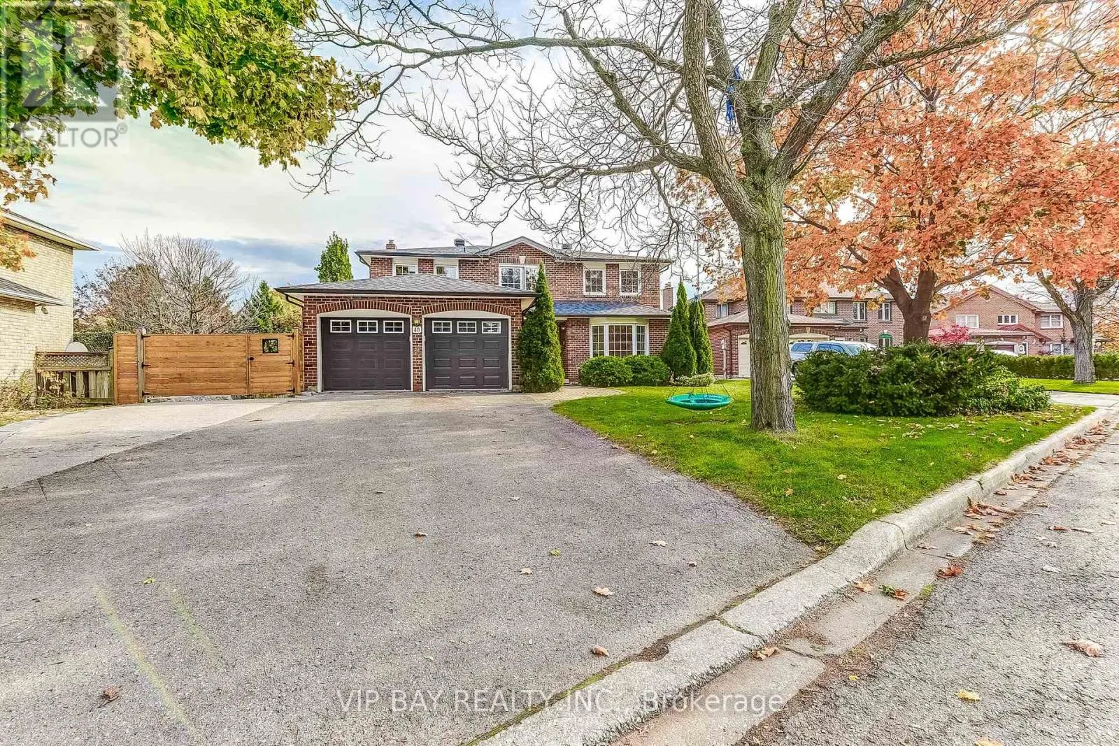 40 DAWNRIDGE TRAIL