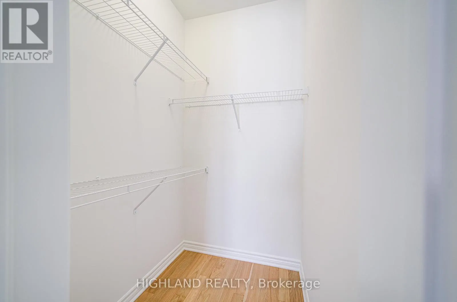 3149 MEADOWRIDGE DRIVE