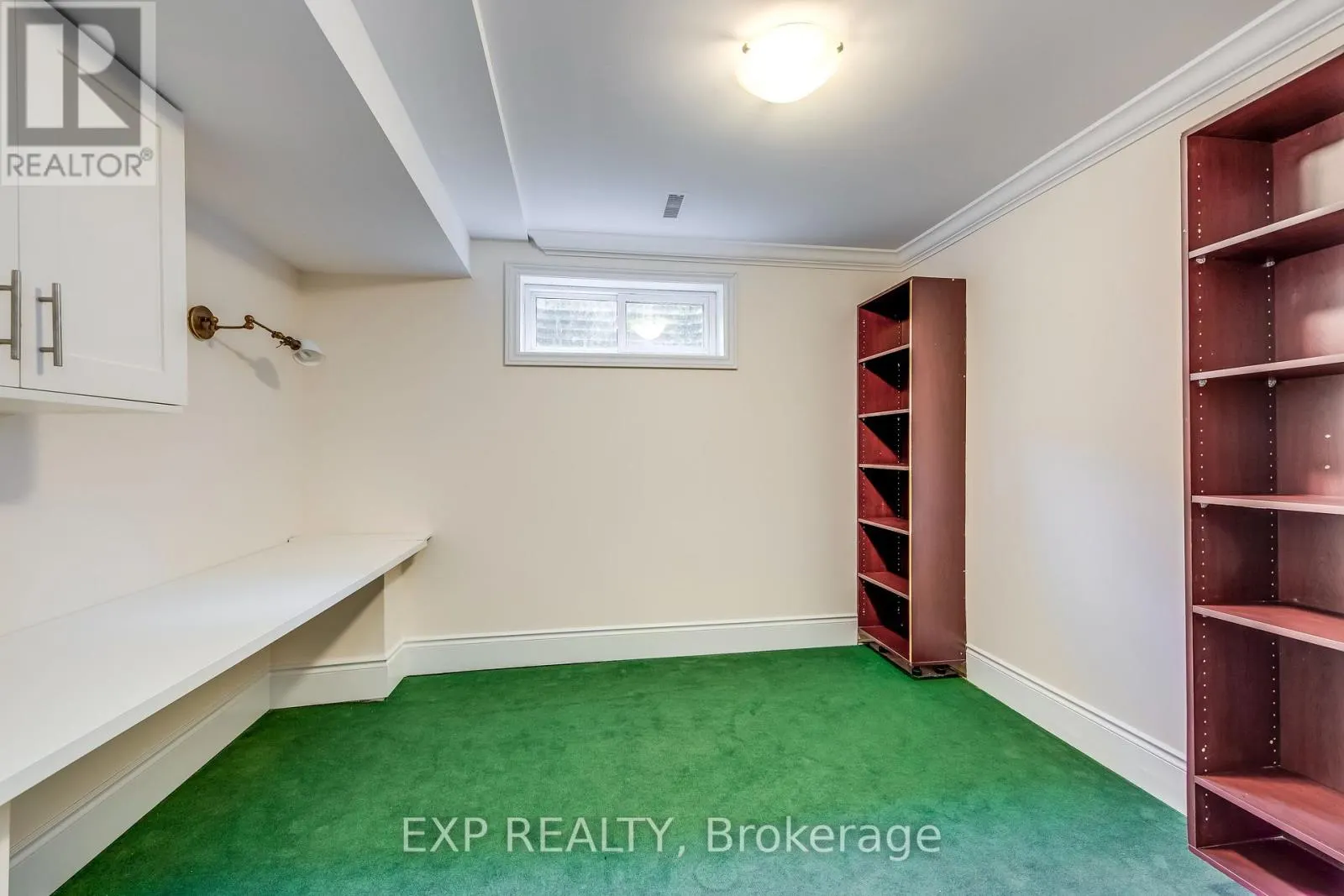 1135 MONTROSE ABBEY DRIVE
