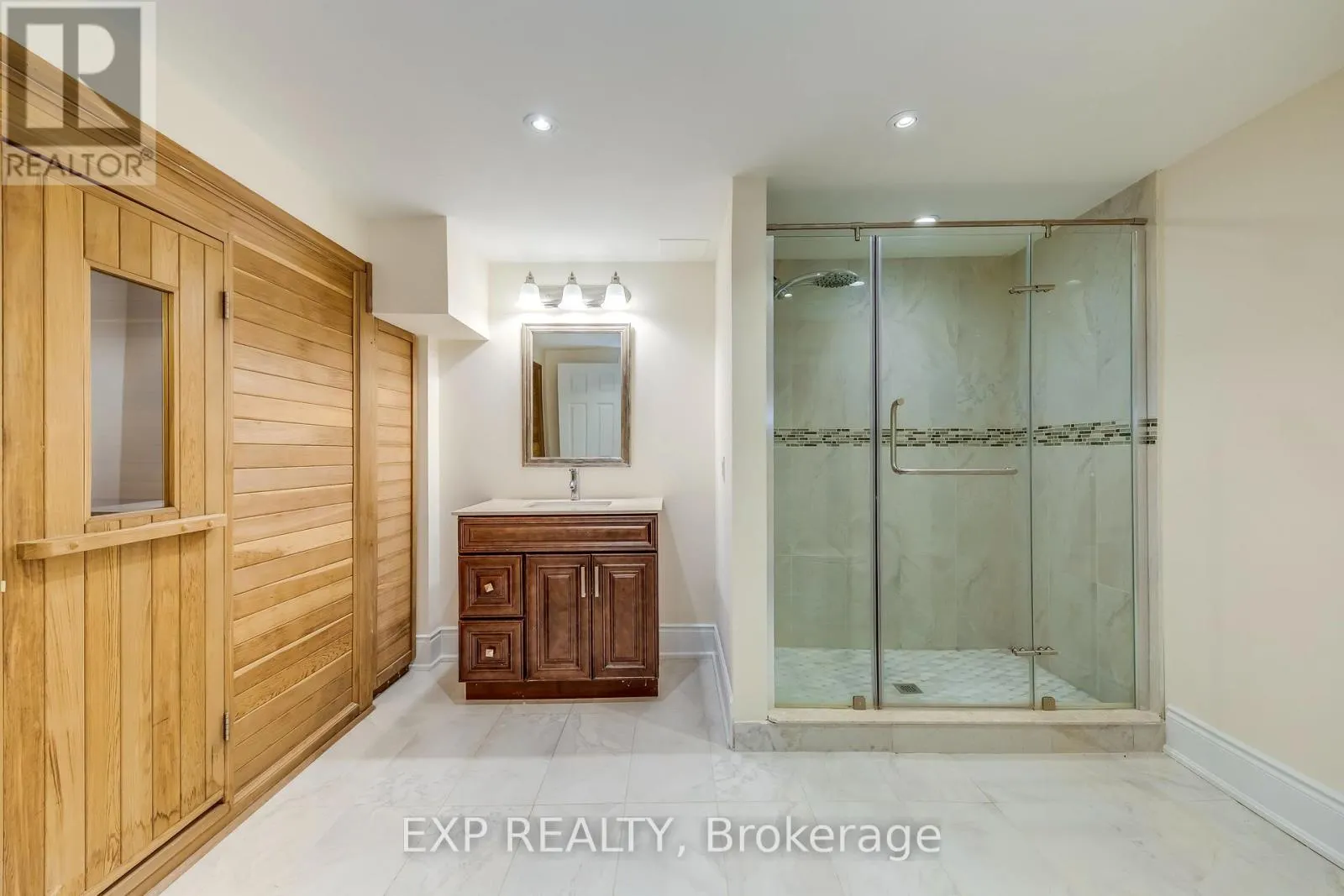 1135 MONTROSE ABBEY DRIVE