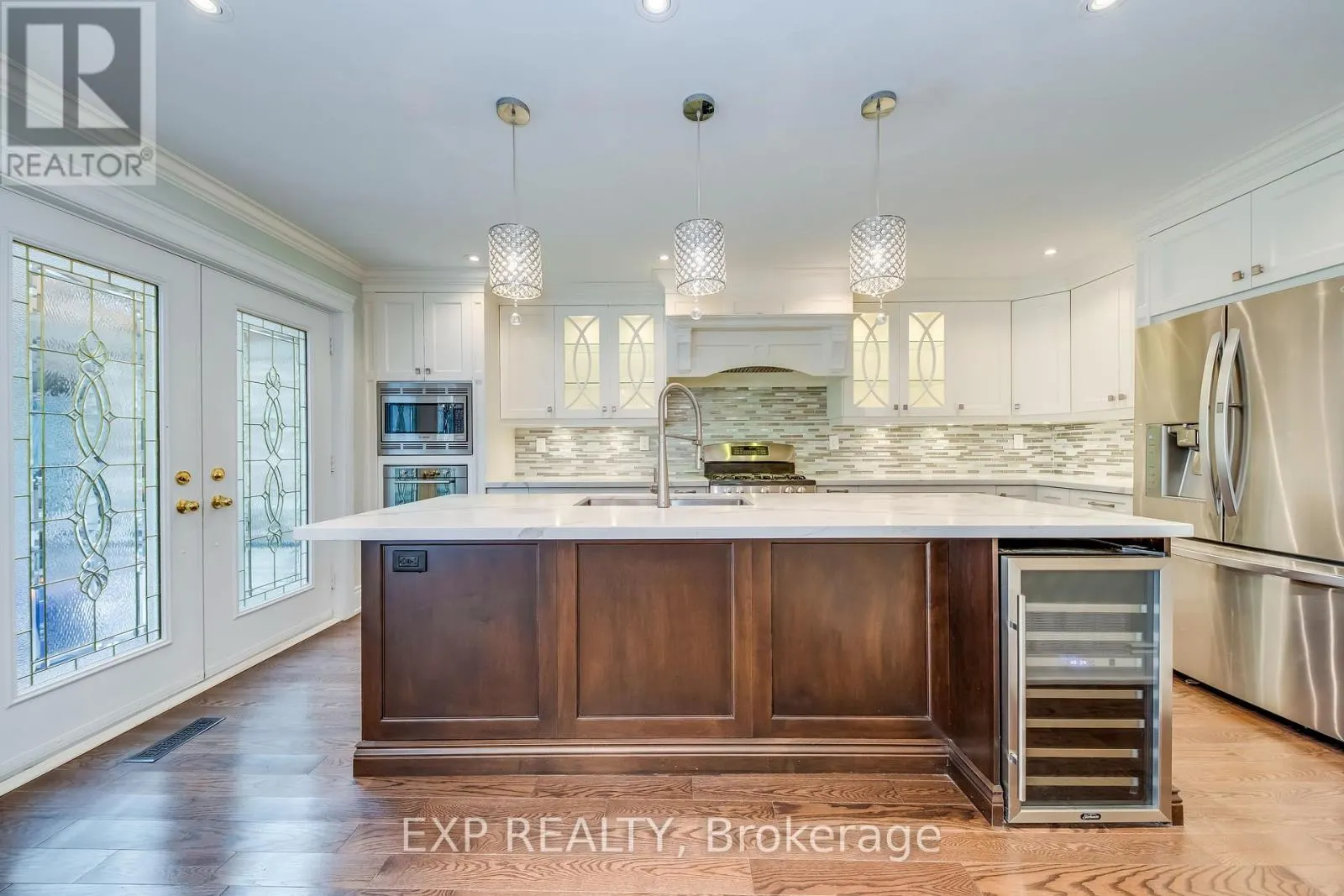 1135 MONTROSE ABBEY DRIVE